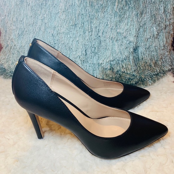 🚨SOLD🚨 - Picture 3 of 4